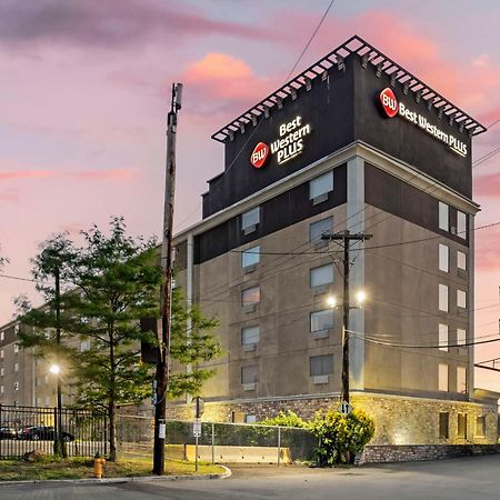 Best Western Plus Newark Airport West Екстер'єр фото