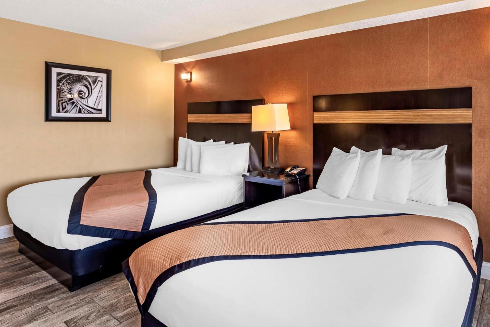 Best Western Plus Newark Airport West Екстер'єр фото