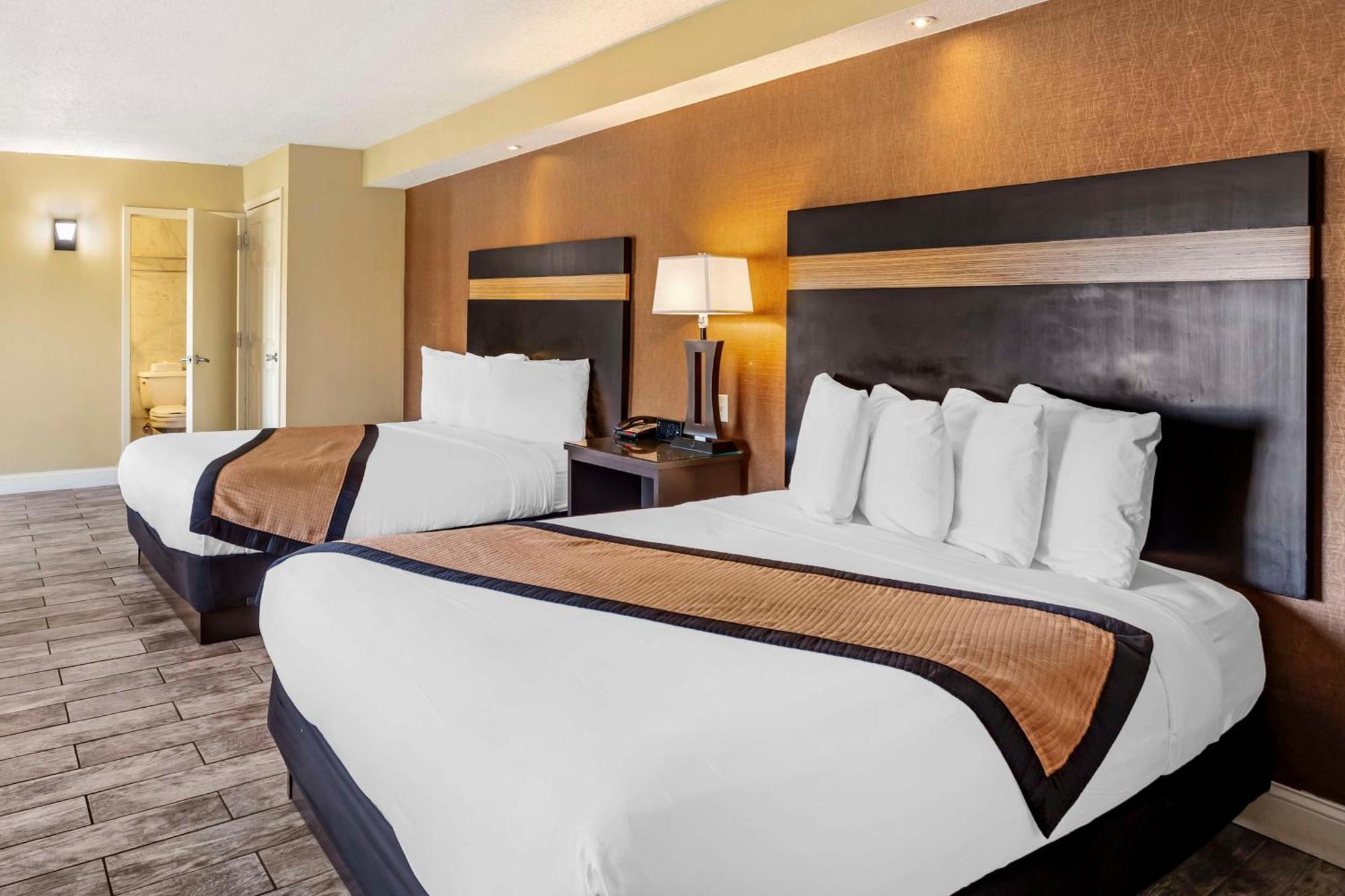 Best Western Plus Newark Airport West Екстер'єр фото