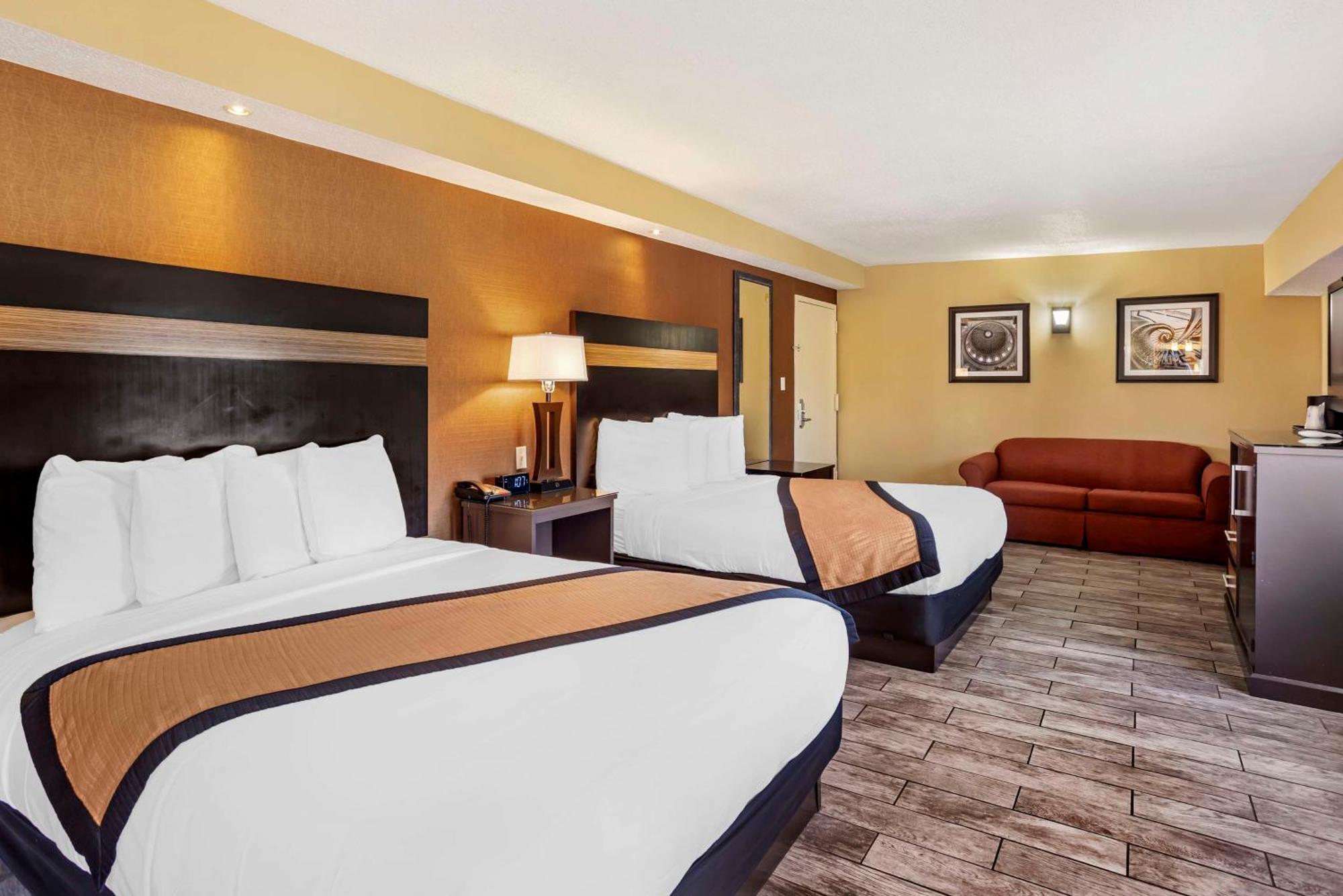 Best Western Plus Newark Airport West Екстер'єр фото