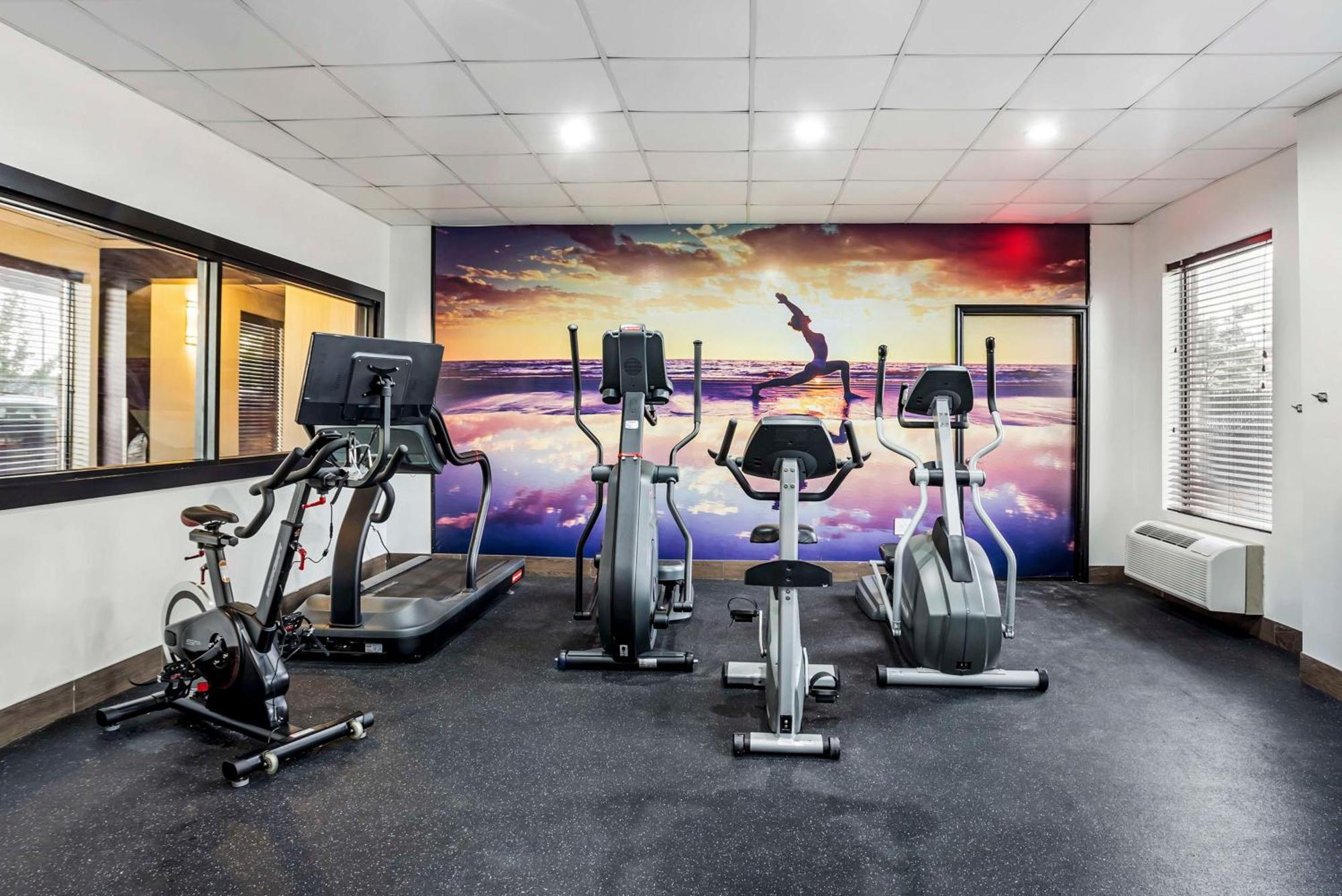 Best Western Plus Newark Airport West Екстер'єр фото
